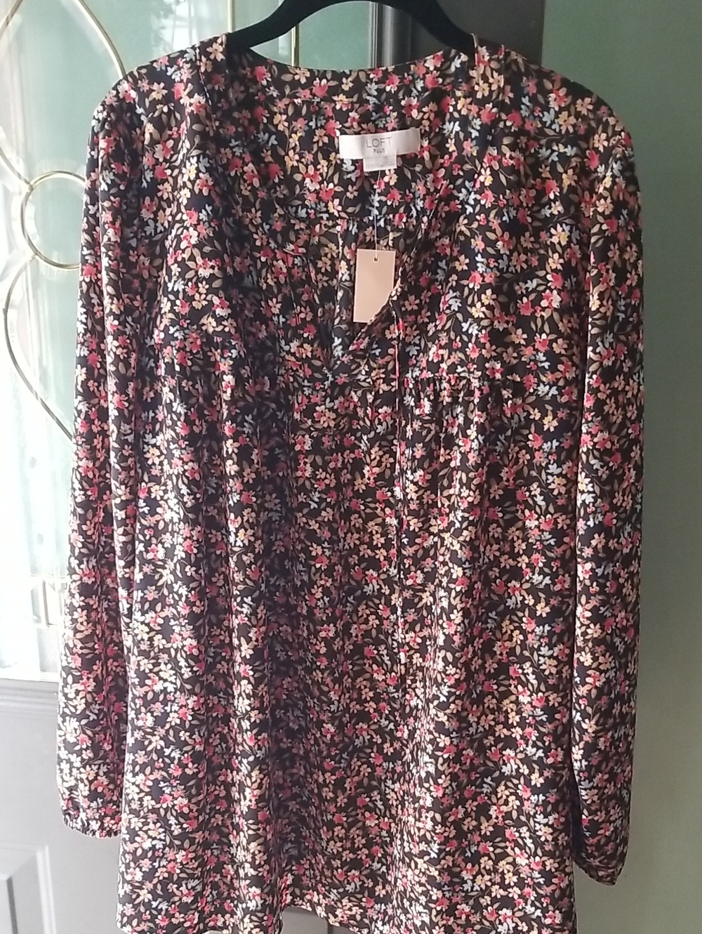 LOFT Black Floral Long-Sleeve V-Neck Peasant Blouse